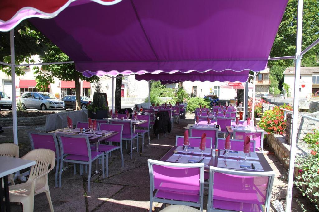 Rome Hotel Saint-Nazaire-en-Royans Exterior foto