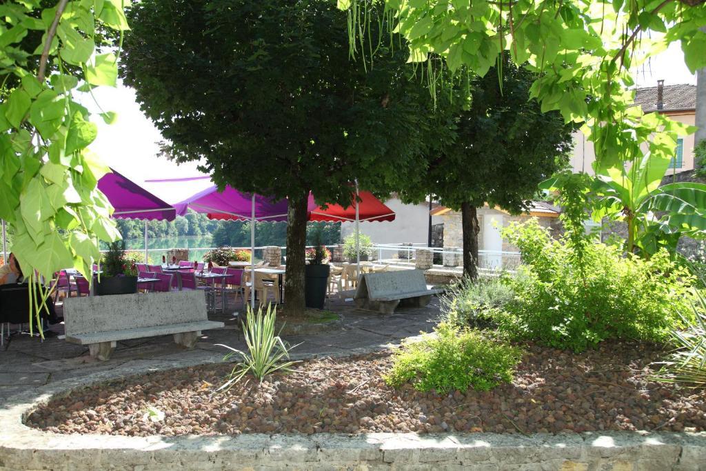Rome Hotel Saint-Nazaire-en-Royans Exterior foto